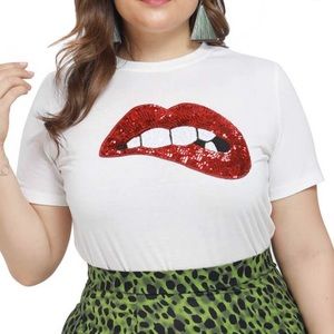 Graphic Tee (Bite Me)